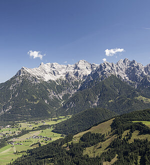 Berglandschaft im Sommer